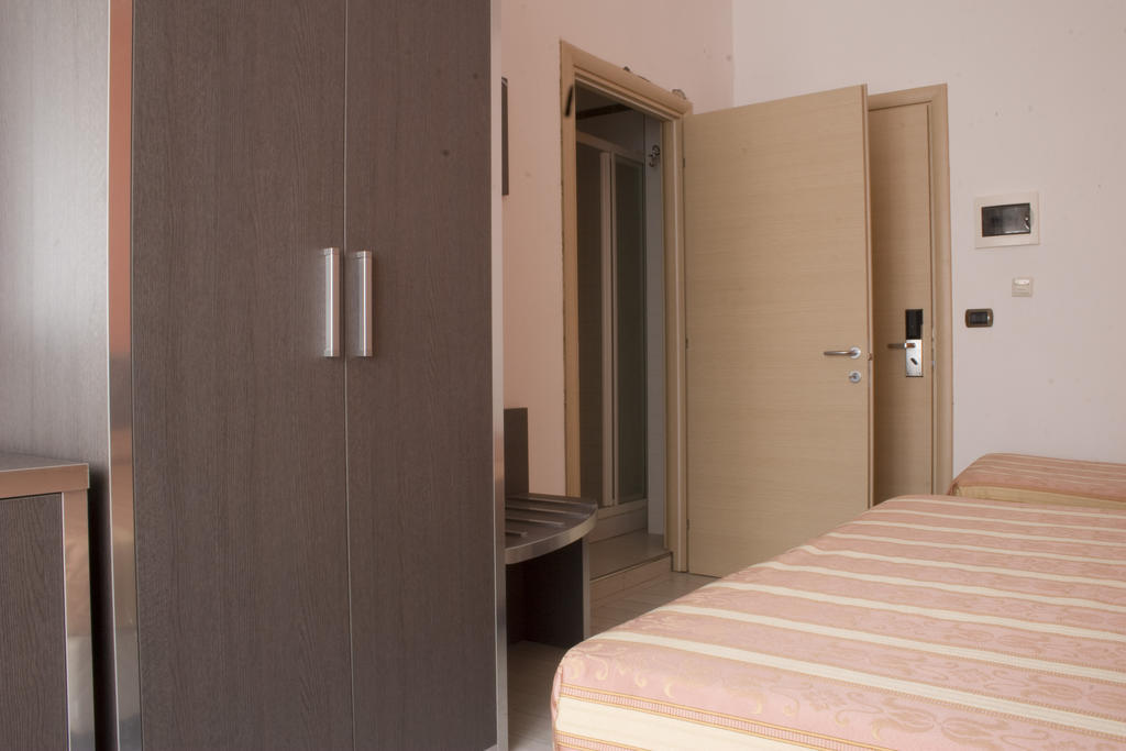 ססטו סן ג'ובני Hotel Renato חדר תמונה