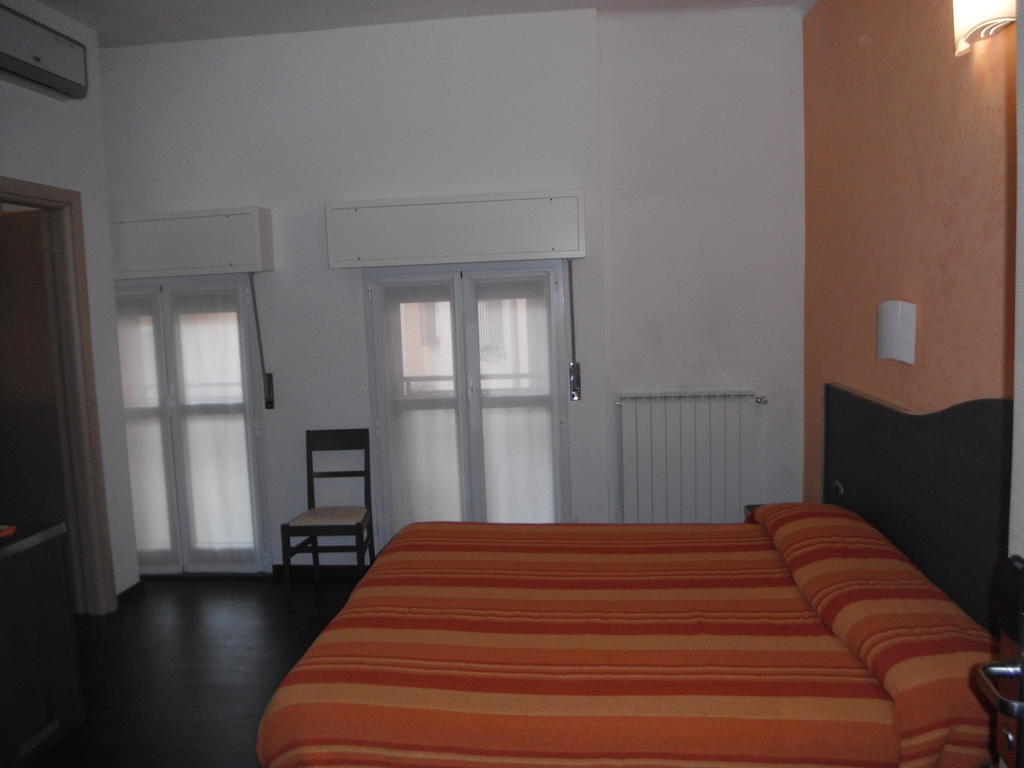 ססטו סן ג'ובני Hotel Renato חדר תמונה