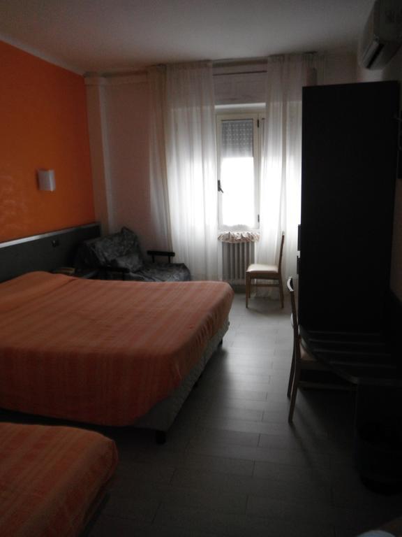 ססטו סן ג'ובני Hotel Renato מראה חיצוני תמונה