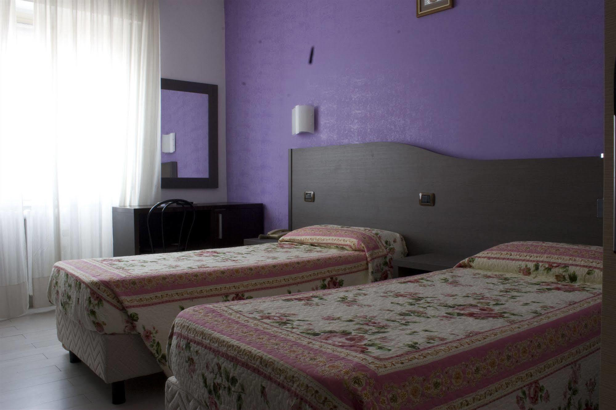 ססטו סן ג'ובני Hotel Renato מראה חיצוני תמונה