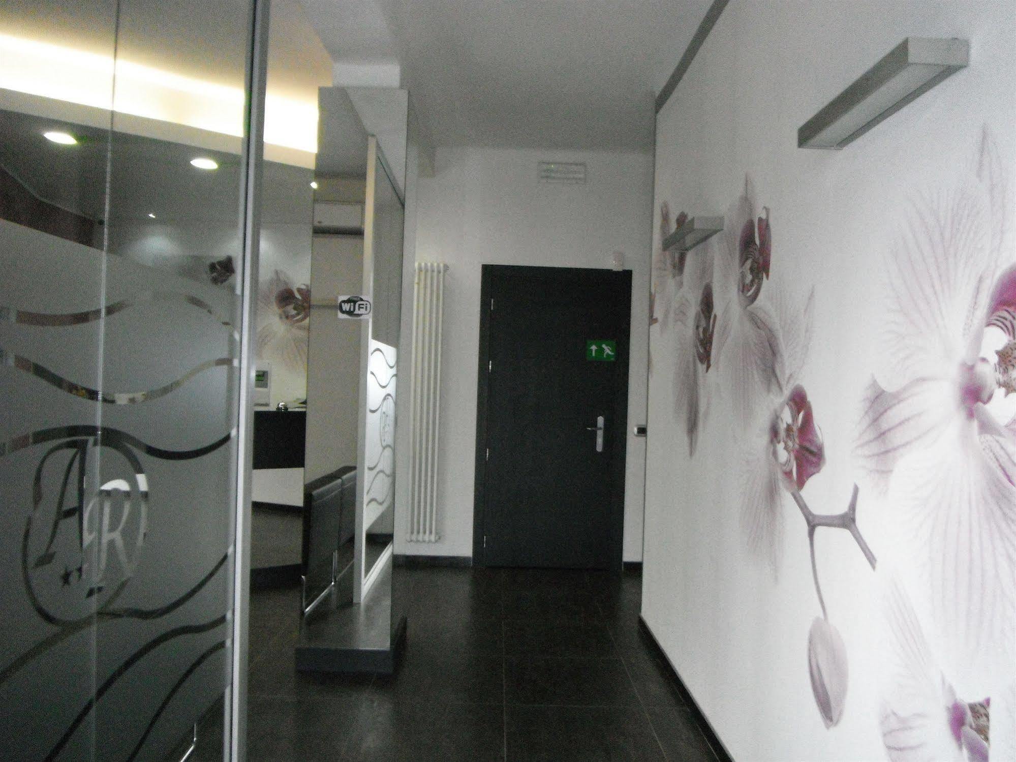 ססטו סן ג'ובני Hotel Renato מראה חיצוני תמונה